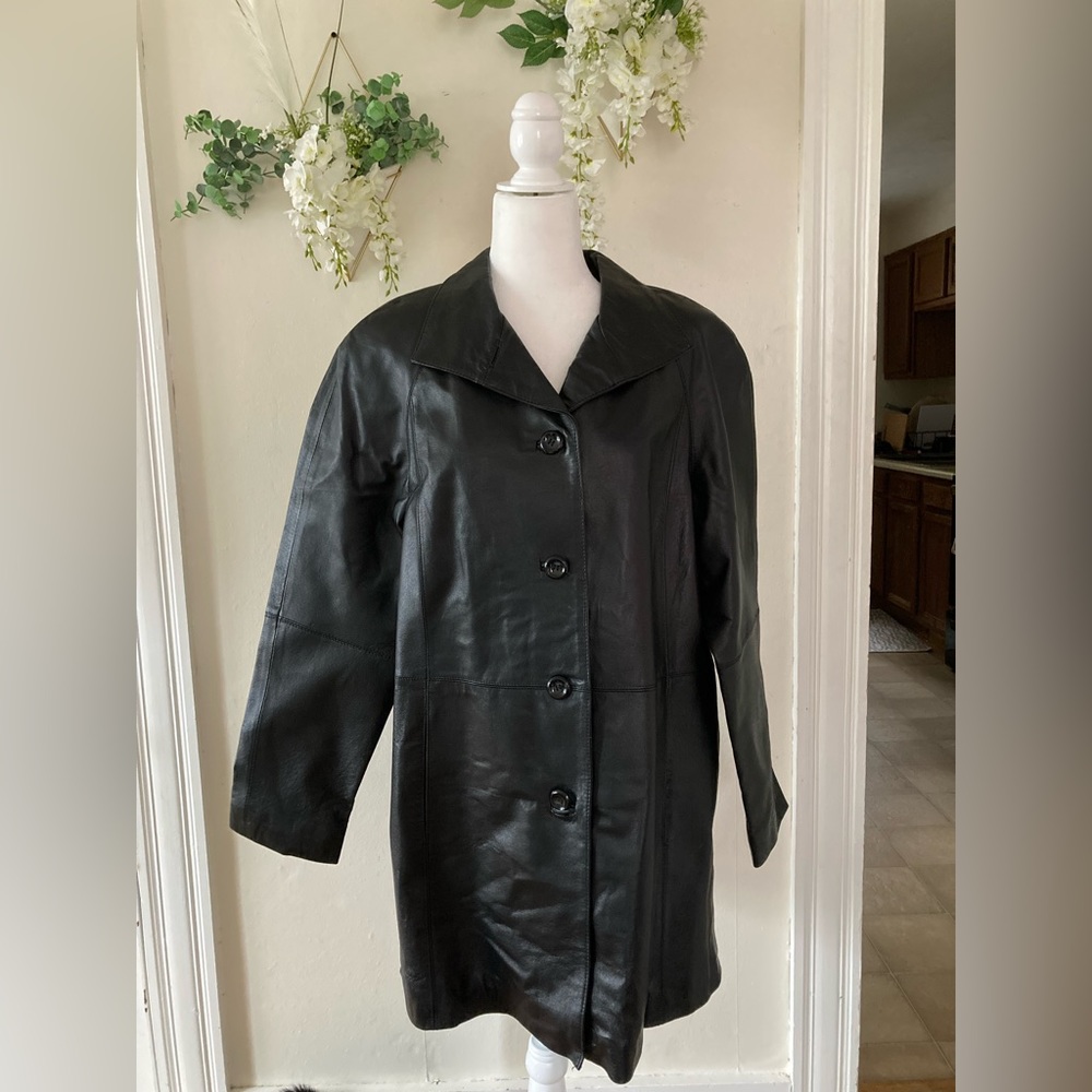 Genius leather size L